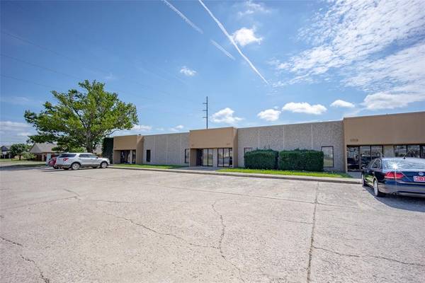 800 W Rock Creek RD #107, Norman, OK 73069
