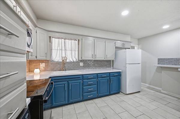 1120 NW 104th TER, Oklahoma City, OK 73114