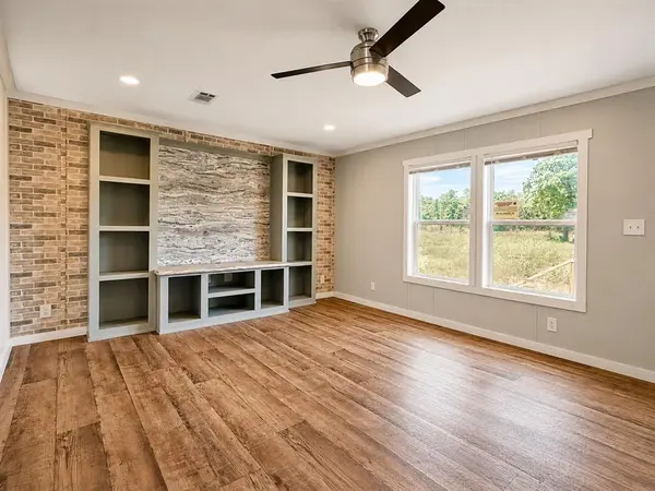 36509 Old Mills RD, Tecumseh, OK 74873