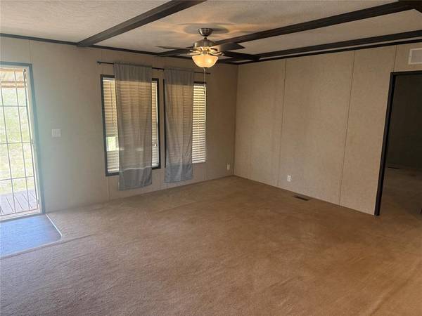 6970 Stephens RD, Hinton, OK 73047