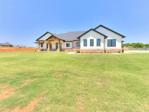 26244 E 868 RD, Cashion, OK 73016