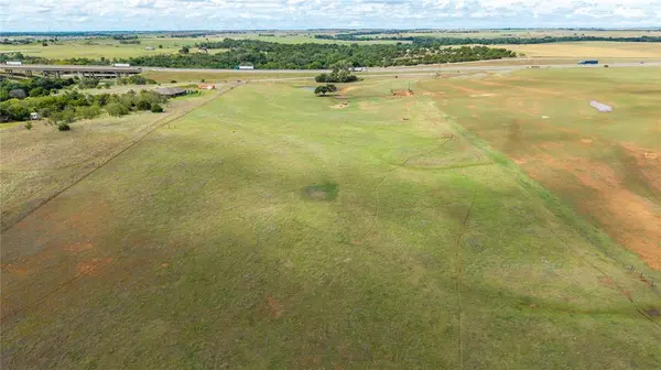 S Frontage RD, Weatherford, OK 73096