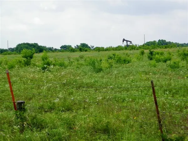 24148 E County Road 1670, Elmore City, OK 73433