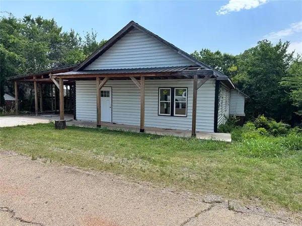 717 S Iowa AVE, Chandler, OK 74834