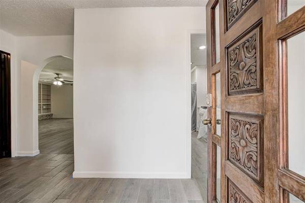 11712 N Shartel AVE, Oklahoma City, OK 73114