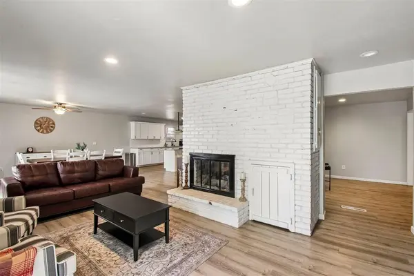 3701 Oak Grove DR, Oklahoma City, OK 73110