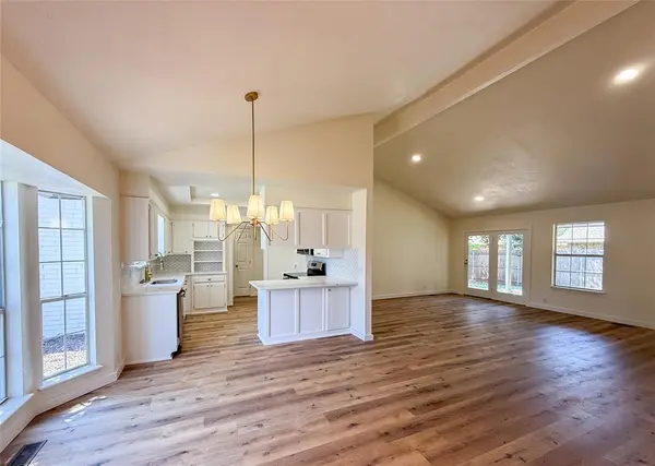 117 N Grand Fork DR, Edmond, OK 73003