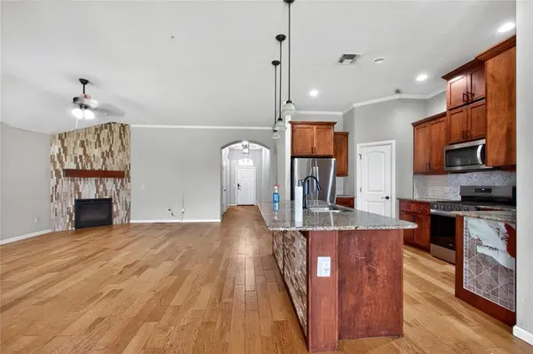 6901 NW 149th ST, Oklahoma City, OK 73142