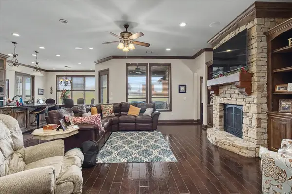 19917 Aaron DR, Harrah, OK 73045