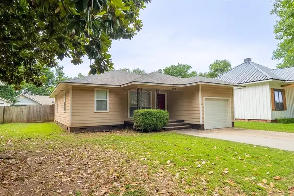 205 Chestnut ST, Pauls Valley, OK 73075