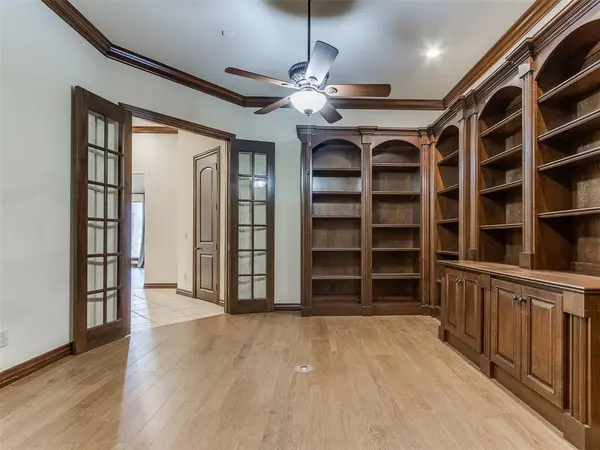 9818 Prosper DR, Oklahoma City, OK 73151