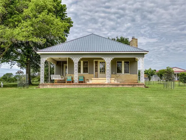 3965 State Highway 18 HWY, Fairfax, OK 74637