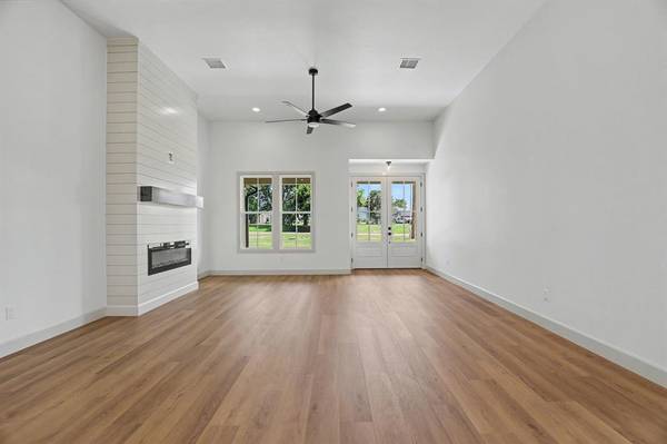 41812 Hazel Dell RD, Shawnee, OK 74804