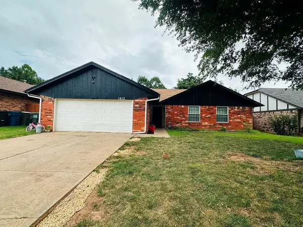 1612 Whispering Creek DR, Edmond, OK 73013