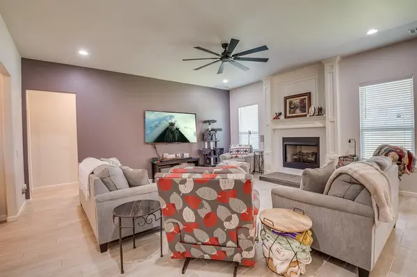11017 SW 32nd ST, Yukon, OK 73099