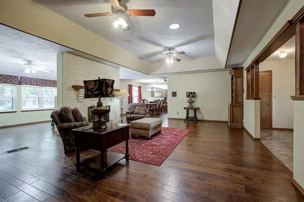 1617 High Meadows DR, Choctaw, OK 73020