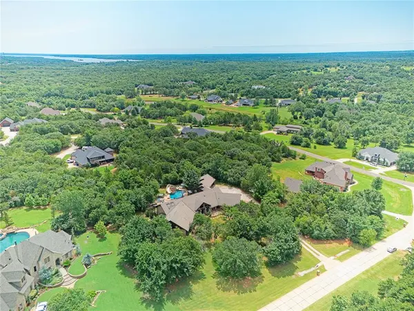 1051 Rockland RDG, Norman, OK 73026