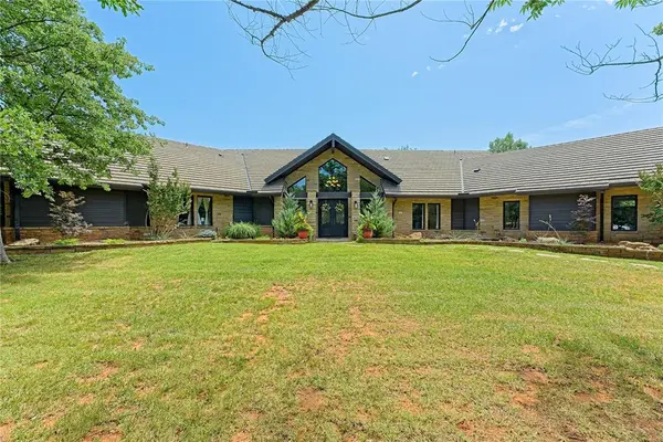 1051 Rockland RDG, Norman, OK 73026