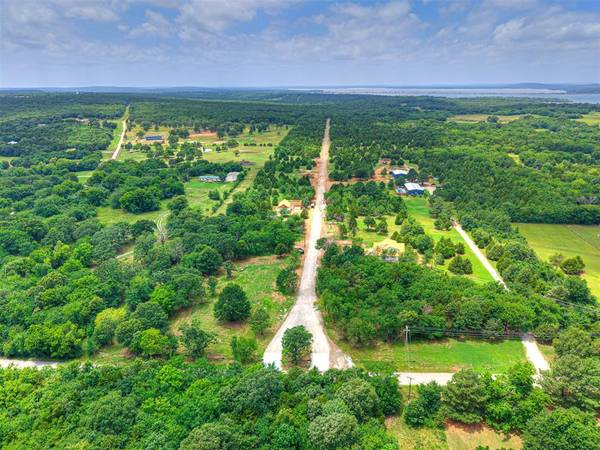 13 Emberlyn LN, Eufaula, OK 74432