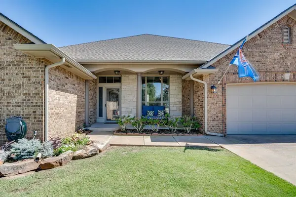 8920 NW 111th ST, Oklahoma City, OK 73162