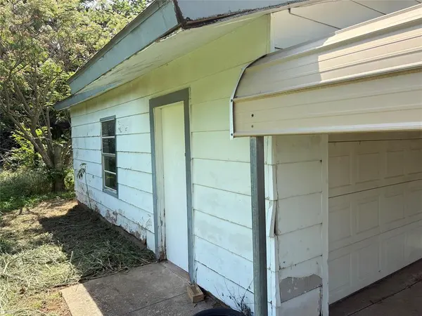 513 11th ST, Pawnee, OK 74058