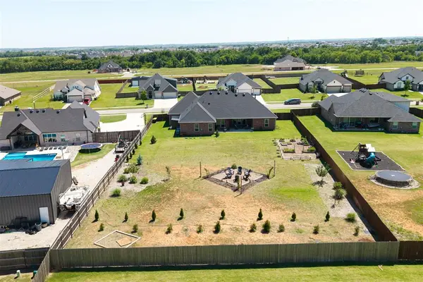 4525 Adraina WAY, Piedmont, OK 73078