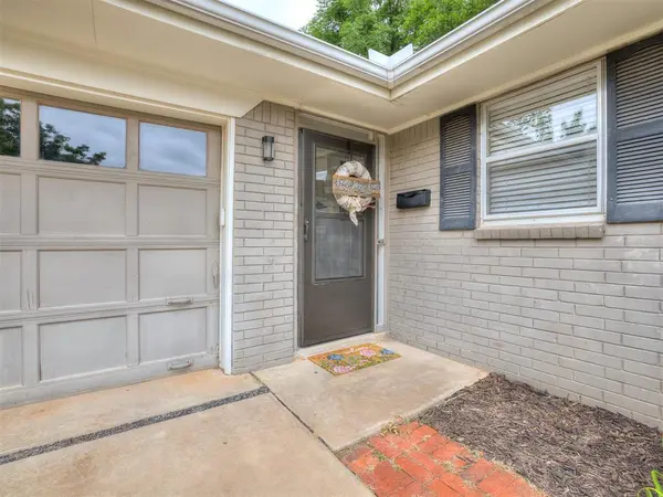 637 E 27th ST, Edmond, OK 73013