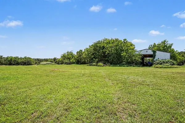 9925 S Anderson RD, Guthrie, OK 73044