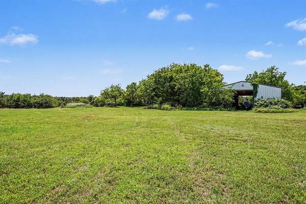 9925 S Anderson RD, Guthrie, OK 73044