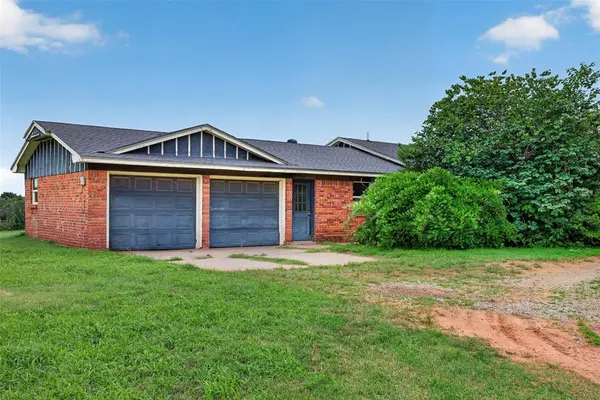11500 SW 74th ST, Minco, OK 73059