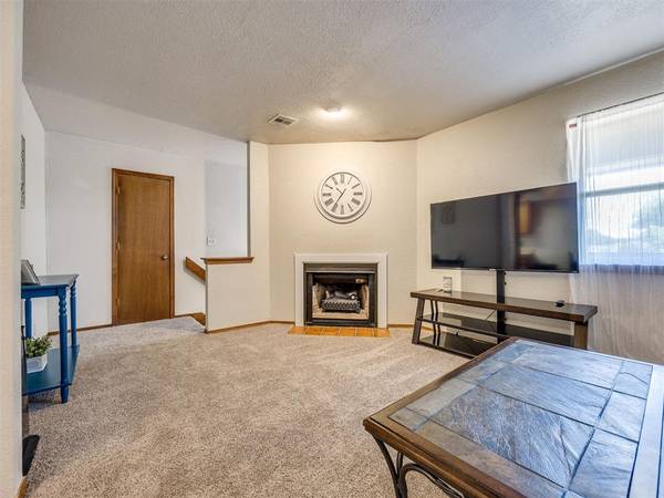 11421 Springhollow RD #1102, Oklahoma City, OK 73120