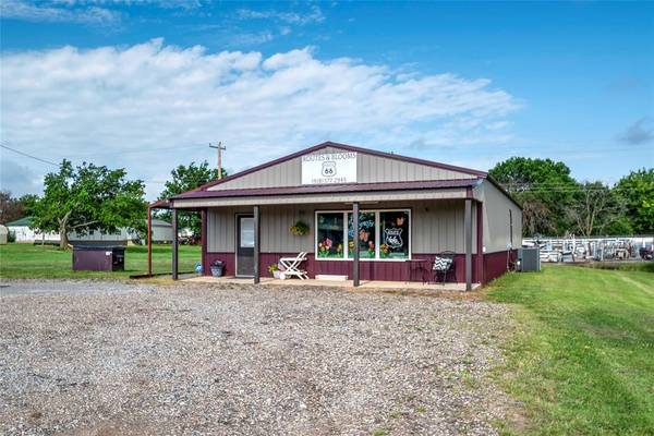 1003 N Broadway AVE, Davenport, OK 74026