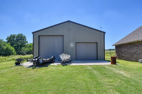 4001 County Road 1520, Stratford, OK 74872