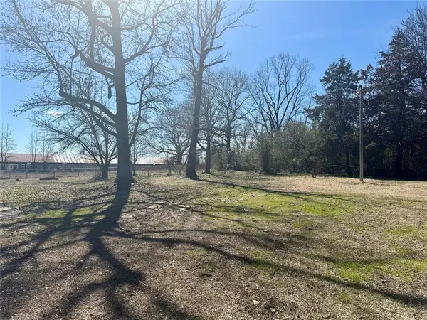 624 Sunflower RD, Broken Bow, OK 74728
