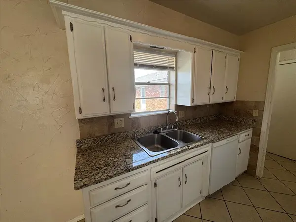 3600 N Willow Springs DR, Oklahoma City, OK 73112
