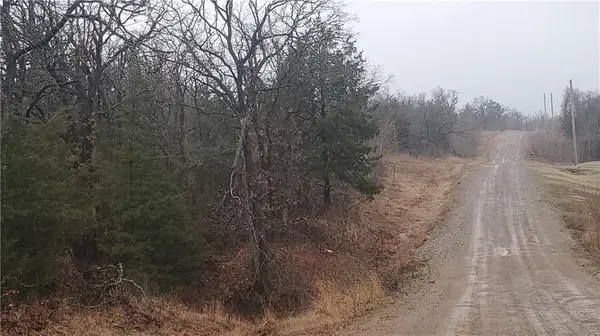 1165 EastWay LN, Guthrie, OK 73044