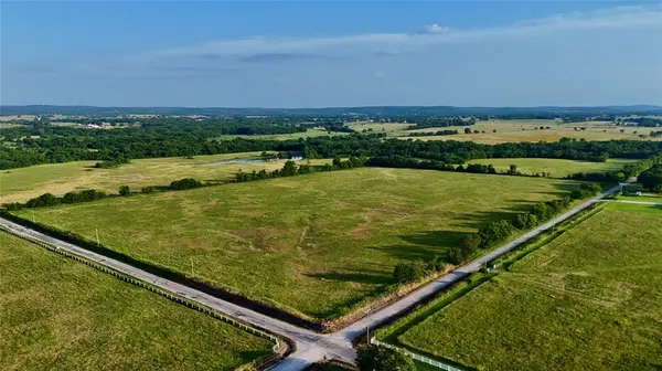 S 231st ST, Mounds, OK 74047