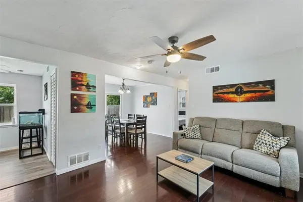 1105 Northgate TER, Edmond, OK 73013