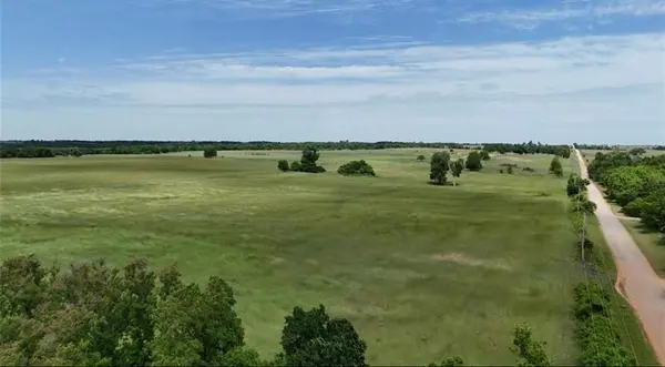 N Broadway RD #3, Guthrie, OK 73044