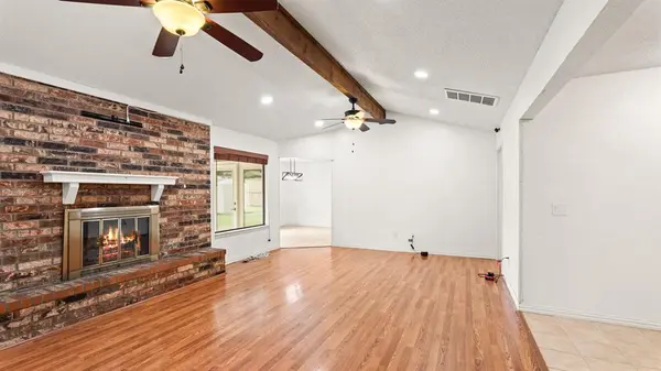 313 E Platt DR, Yukon, OK 73099