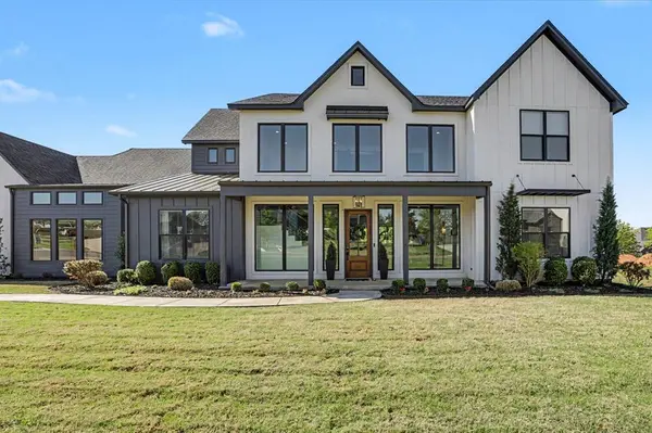 460 Old Farm RD, Edmond, OK 73034