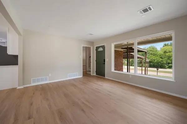 5613 NE Grand BLVD, Oklahoma City, OK 73111