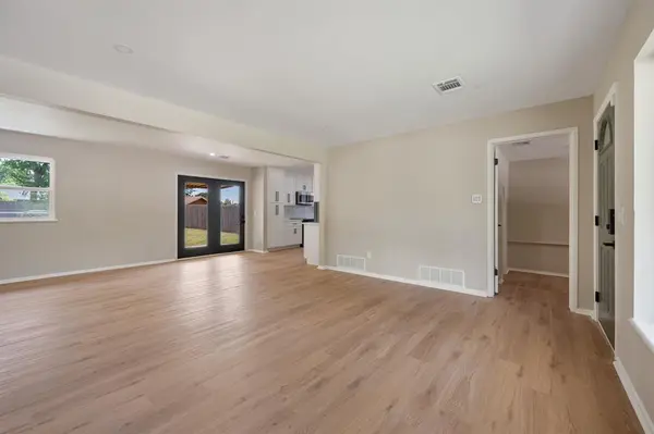 5613 NE Grand BLVD, Oklahoma City, OK 73111