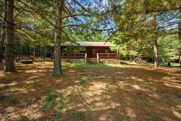 657 Canoe RD, Broken Bow, OK 74728