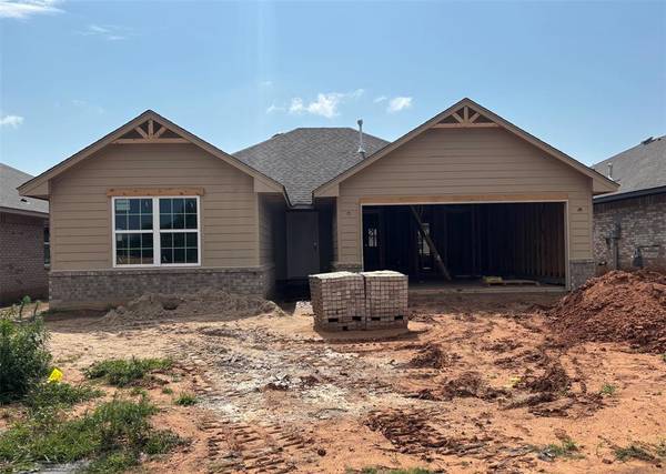 1905 Sage Valley TER, Yukon, OK 73099