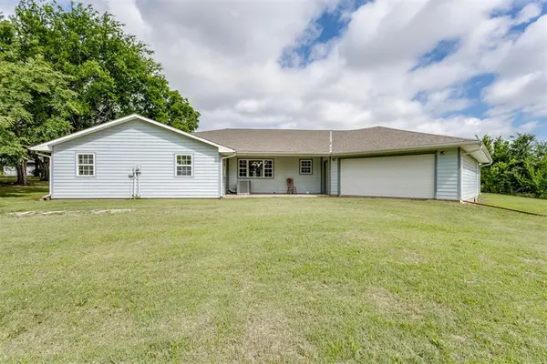 10447 NS 3550 RD, Prague, OK 74864-1154