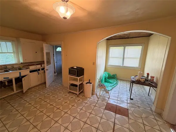 501 E Seminole AVE, Wewoka, OK 74884