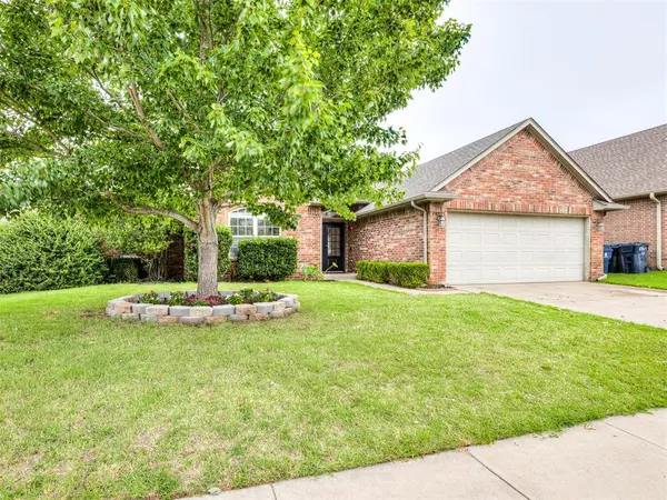 9029 NW 79th TER, Yukon, OK 73099
