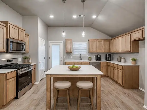 17609 Boling Farm RD, Edmond, OK 73012
