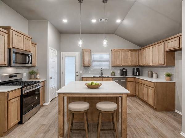 17609 Boling Farm RD, Edmond, OK 73012